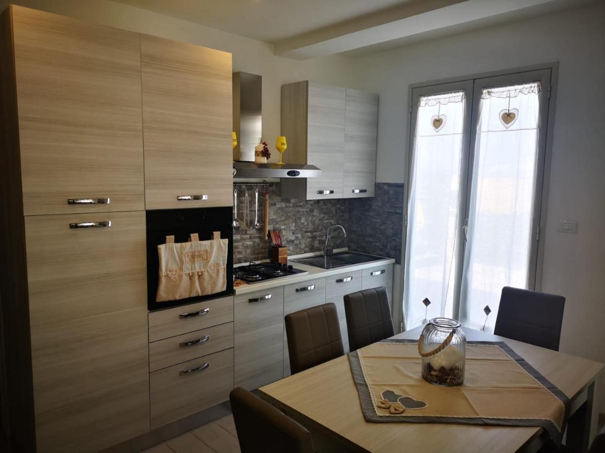 La Casetta Di Maria Apartment Santa Flavia Luaran gambar